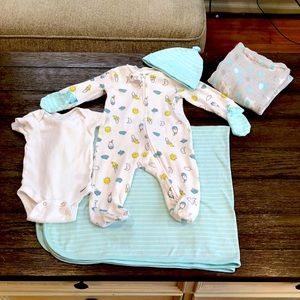 Baby essential Bundle children’s Place x Carters x Gerber